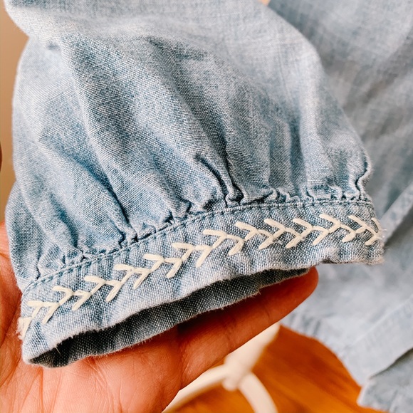 Madewell Chambray Blouse - Picture 4 of 5